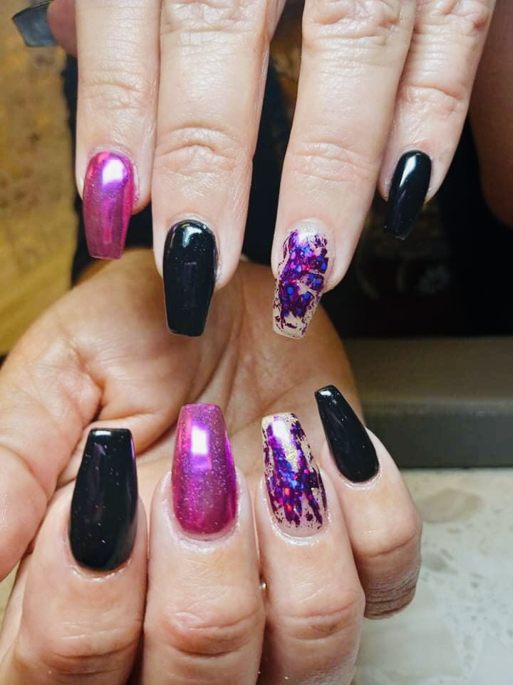 Clippedandtippedbynikki nail photo 3